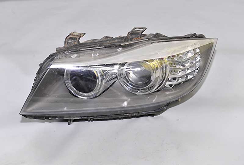 BMW Z SERİSİ ÇIKMA YEDEK PARÇA BMW ÇIKMA YEDEK PARÇA E 90 YENİ KASA 3 SERİSİ FAR